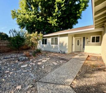 57 Kennelford Circle, Sacramento, California 95823