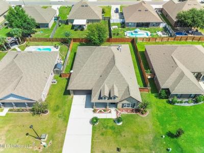6681 Sugarcane Circle, Ocean Springs, Mississippi 39564