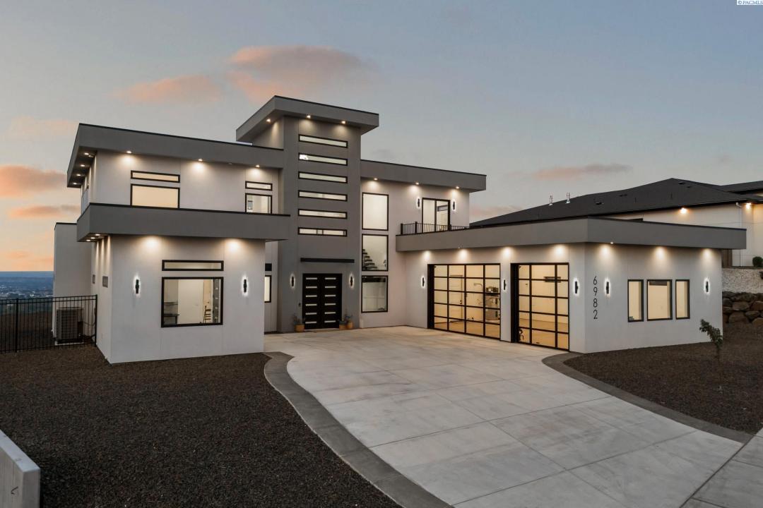 6982 W 22nd Ave, Kennewick, 华盛顿州 99338, 美国