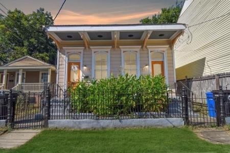 822 JOSEPHINE Street, New Orleans, Louisiane 70130, États-Unis