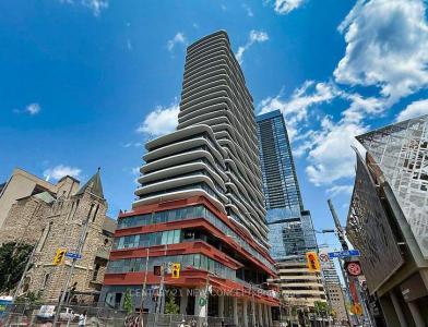 280 DUNDAS STREET W, Toronto, Ontario M5T 0E3, Canada