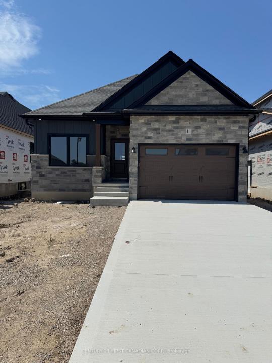 11 SHELDABREN STREET, North Middlesex, Ontario N0M 1A0, Canadá