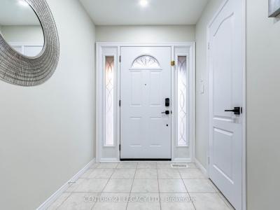 4110 FOREST RUN AVENUE, Burlington, Ontario L7M 4L7, Canada