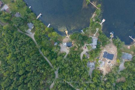 2314 ARMSTRONG LANE, Selwyn, Ontario K0L 2H0, Canadá