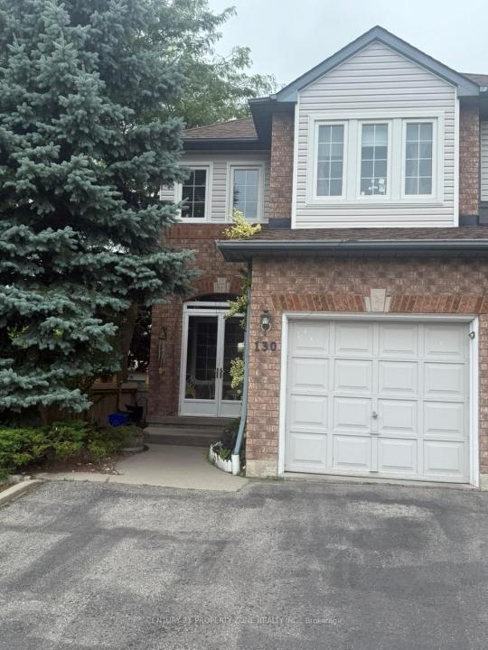 130 WALLER STREET, Whitby, Ontario L1R 2K7, Canada