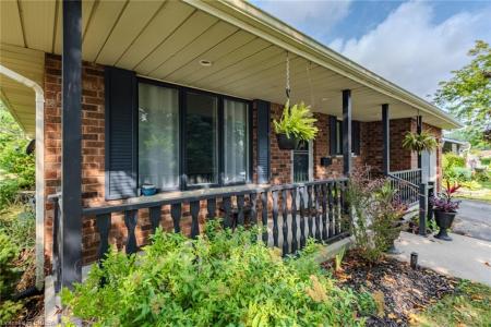 57 THOMPSON DRIVE, Port Dover, 온타리오주 N0A 1N4, 캐나다