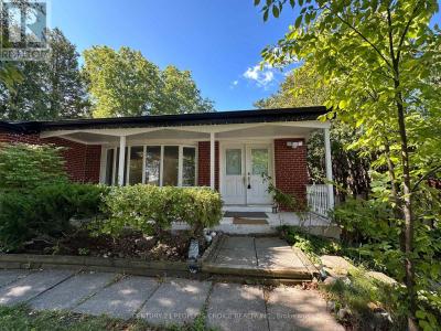 1252 MONT CLAIR DRIVE, Oakville (cp College Park), Ontario L6H 1Z4, Canadá