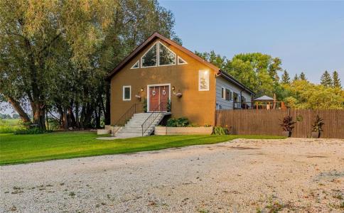 36 COTTONWOOD ROAD, Portage La Prairie Rm, Manitoba R0H 0Z0, Canada