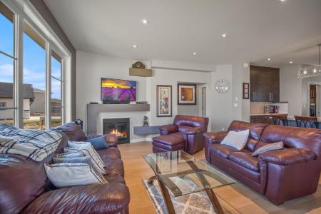 38 VISTA CLOSE, Blackfalds, Alberta T4M 0L3, Kanada