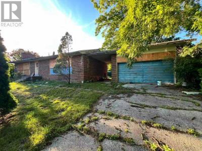 329 MILL STREET, Richmond Hill (mill Pond), Ontario L4C 4B6, Canada