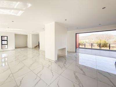 Hartbeespoort, North West, South Africa