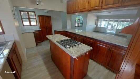 White River, 姆普馬蘭加, 南非