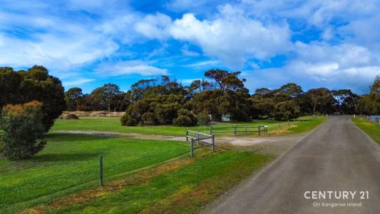 14 Douglas Drive, Kingscote, SA 5223, Australia