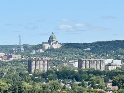 5700  Boul. Cavendish, Côte-Saint-Luc, Quebec H4W 1S8, CANADÁ
