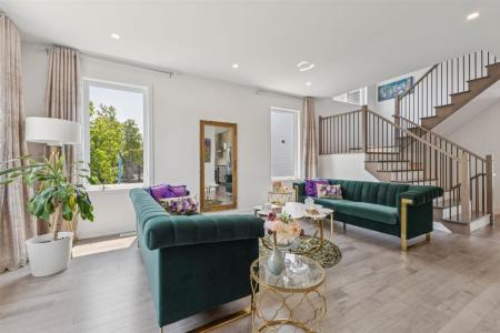 105  Rue de la Marmotte, Gatineau (Aylmer), Quebec J9J 4B9, Canadá