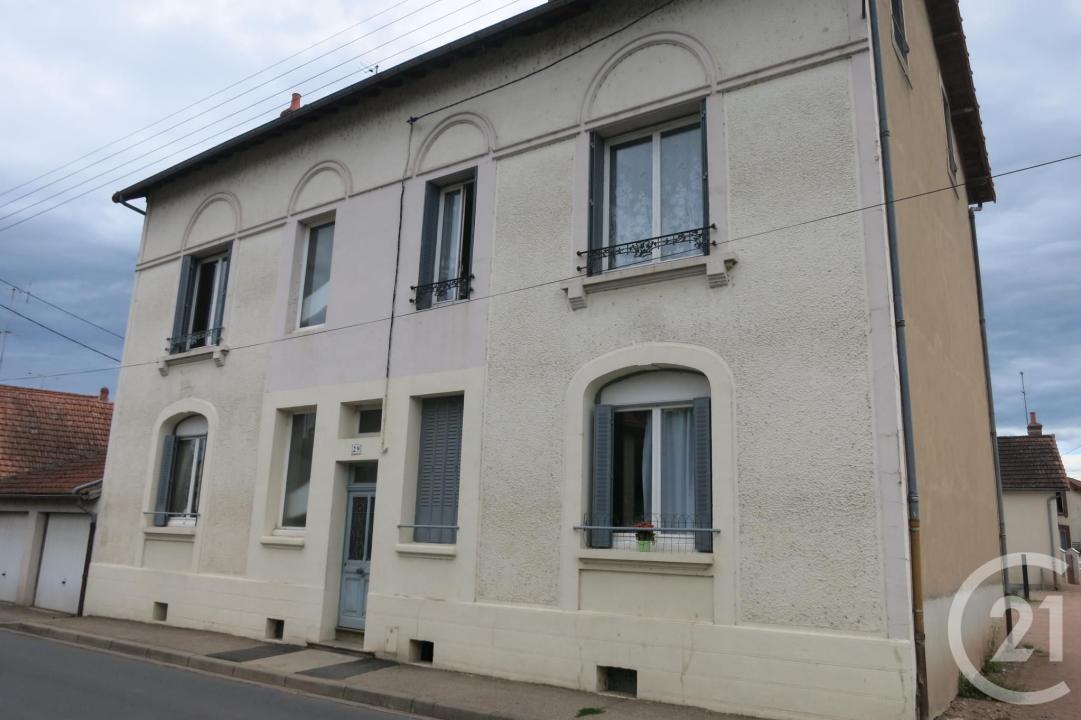 Montlucon, 奧弗涅 03100, 法國