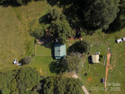 250 Circus Trail, Forest City, Karolina Północna 28043, USA