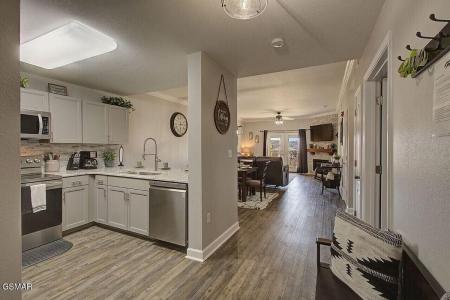 124 Plaza Dr, Pigeon Forge, Tennessee 37863