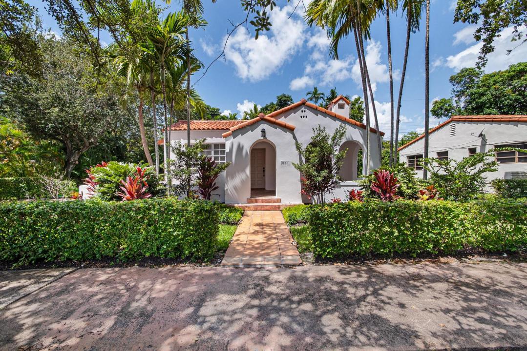 820 Lorca St, Coral Gables, Florida 33134