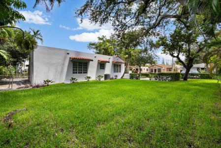 820 Lorca St, Coral Gables, Florida 33134