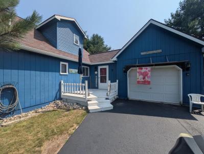 113 Whispering Pines Court, Higgins Lake, Michigan 48627, Estados Unidos