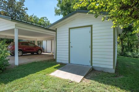 403 N Florence, Grand Saline, Texas 75140, États-Unis