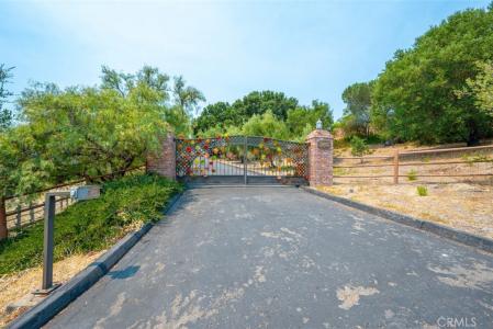 1685 Corbett Highlands Place, Arroyo Grande, California 93420, USA