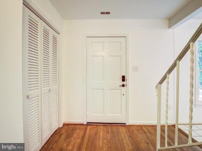 1012 N Pelham Street, Alexandria, Virginia 22304