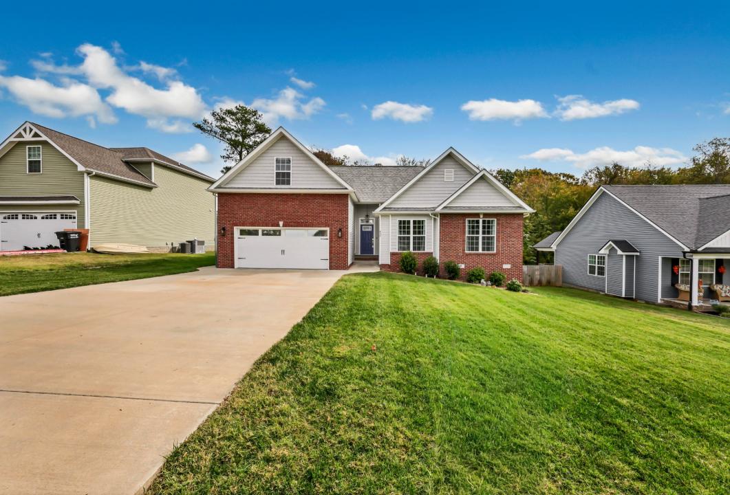 432 Hawkins Rd, Clarksville, Tennessee 37040