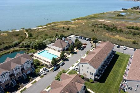 326 Sanderling Ln, Egg Harbor Township, New Jersey 08232