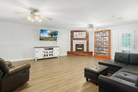 3200 S FM 51, Decatur, Teksas 76234, USA