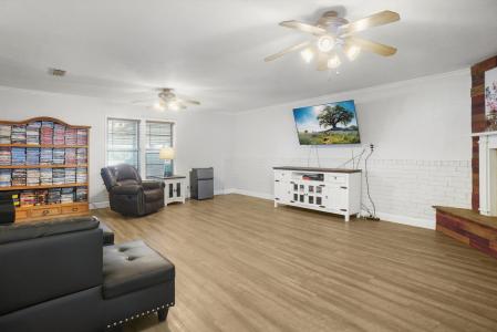 3200 S FM 51, Decatur, Teksas 76234, USA