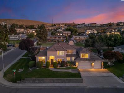 3501 W 42nd Ave, Kennewick, ワシントン 99337, アメリカ合衆国