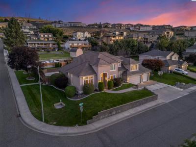 3501 W 42nd Ave, Kennewick, Washington 99337, USA