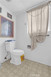 9301 Karmont Avenue, South Gate, 加州 90280, 美國