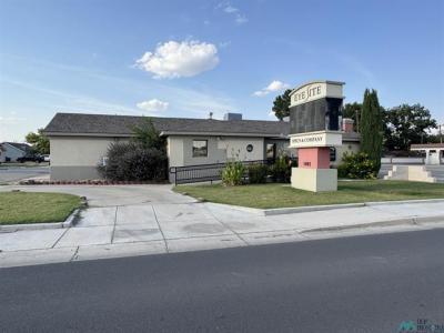 1002 W Main, Artesia, New Mexico 88210