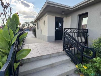 1002 W Main, Artesia, New Mexico 88210