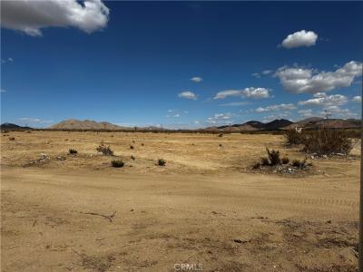 112 Colusa Rd, Apple Valley, Californie 92307, États-Unis