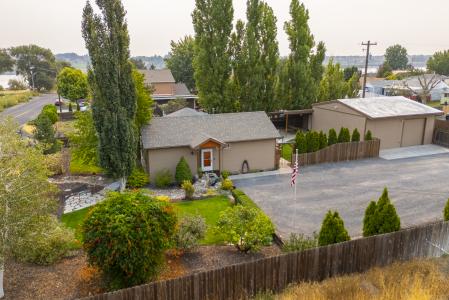 716 S Wanapum Dr, Moses Lake, Washington 98837, États-Unis