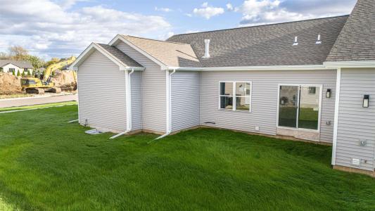 877 Red Hawk Drive, Milton, Висконсин 53563, Соединенные Штаты