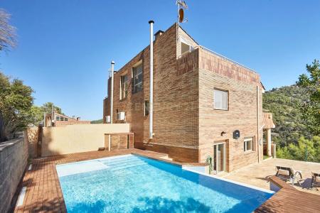 Barcelona, Cataluña/Catalunya 08629, Spain