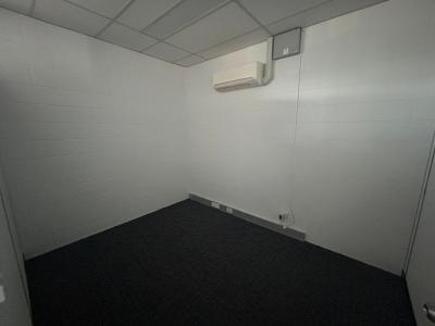 2/17 Torquay Road, Pialba, QLD 4655, 오스트레일리아