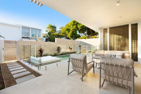 2/10 Natasha Avenue, Noosa Heads, QLD 4567, Australia