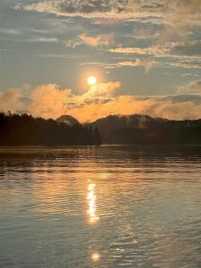 145 Côte des Intrépides, Mont-Tremblant, Квебек J8E 2K5, Канада