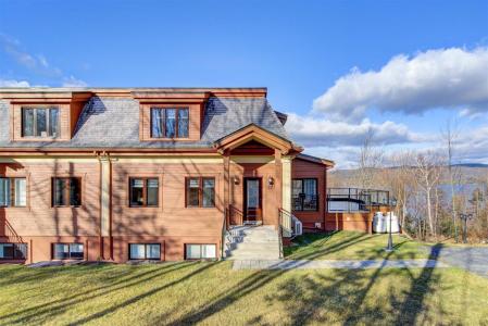 32 Rue du Haut-de-la-Falaise, Ayer's Cliff, Quebec J0B 1C0, Canadá