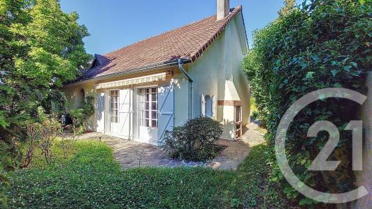 Torcy, Île-de-France 77200, France