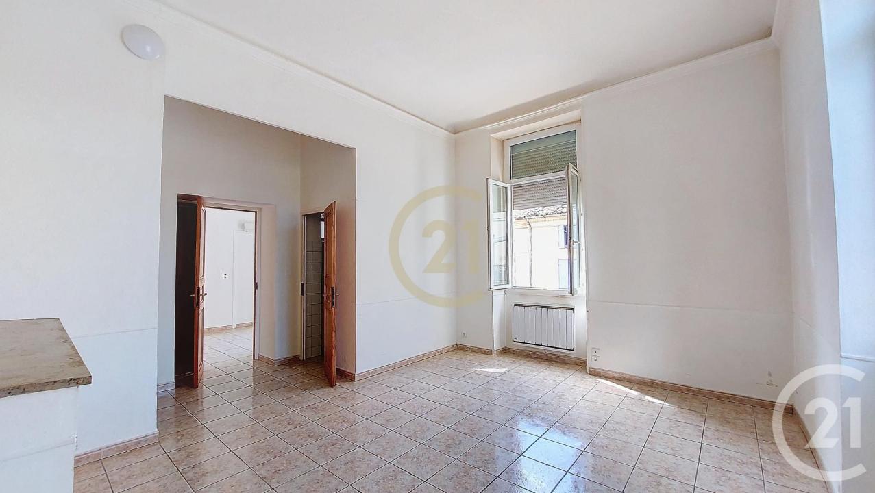 Remoulins, Languedoc-Roussillon 30210, France