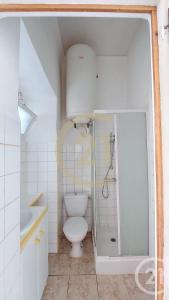 Remoulins, Languedoc-Roussillon 30210, France