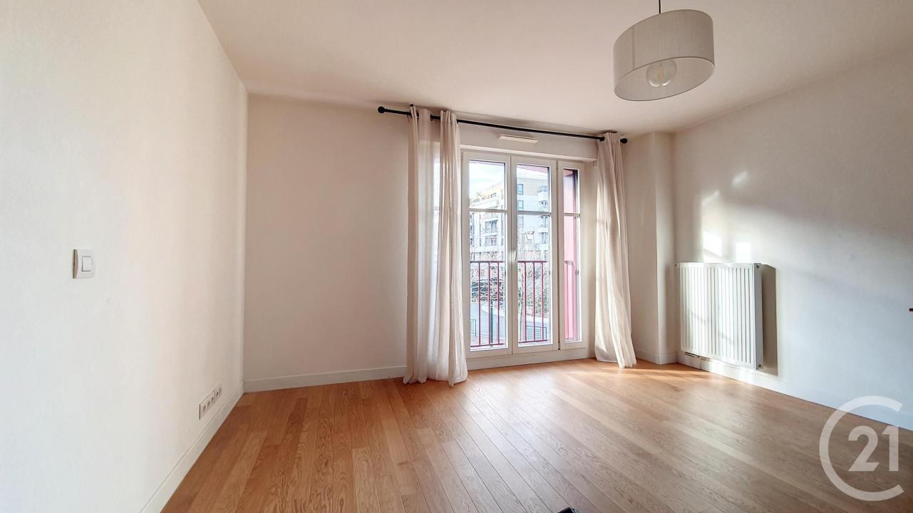 Puteaux, Isla De Francia 92800, Francia