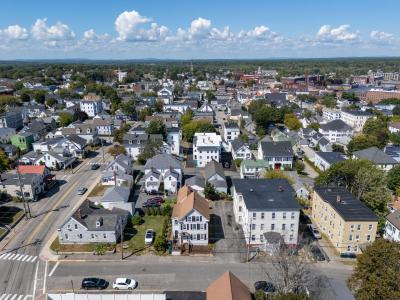 84 Pike Street, Biddeford, Maine 04005, USA